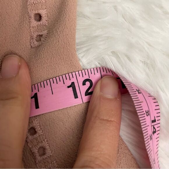 ASTR the Label Peach Ruffled Square Neck fit, and flare dress size XS - Picture 9 of 9